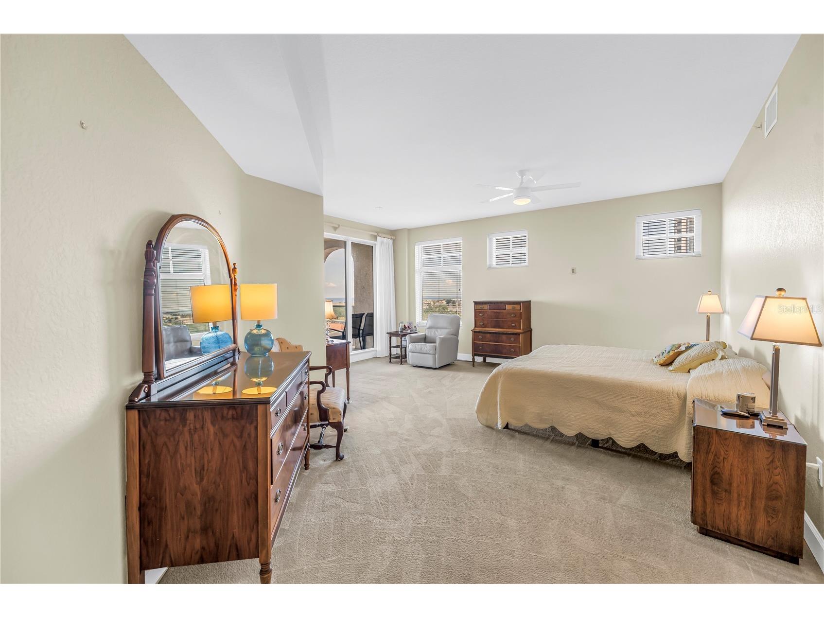 100 Beach Drive NE #702 Saint Petersburg FL 33701 TB8506494 image17