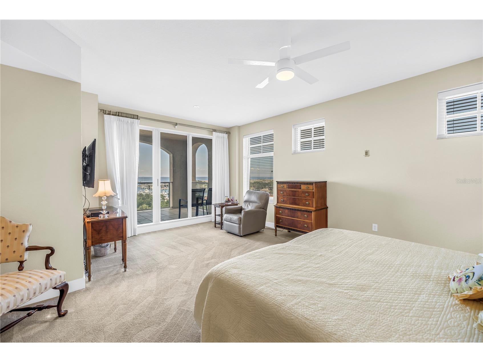100 Beach Drive NE #702 Saint Petersburg FL 33701 TB8506494 image19