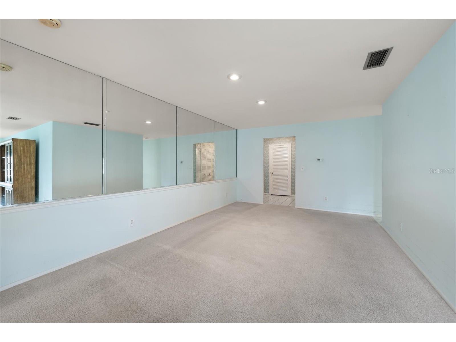 100 Bluff View Drive #114A Belleair Bluffs FL 33770 TB8482710 image11