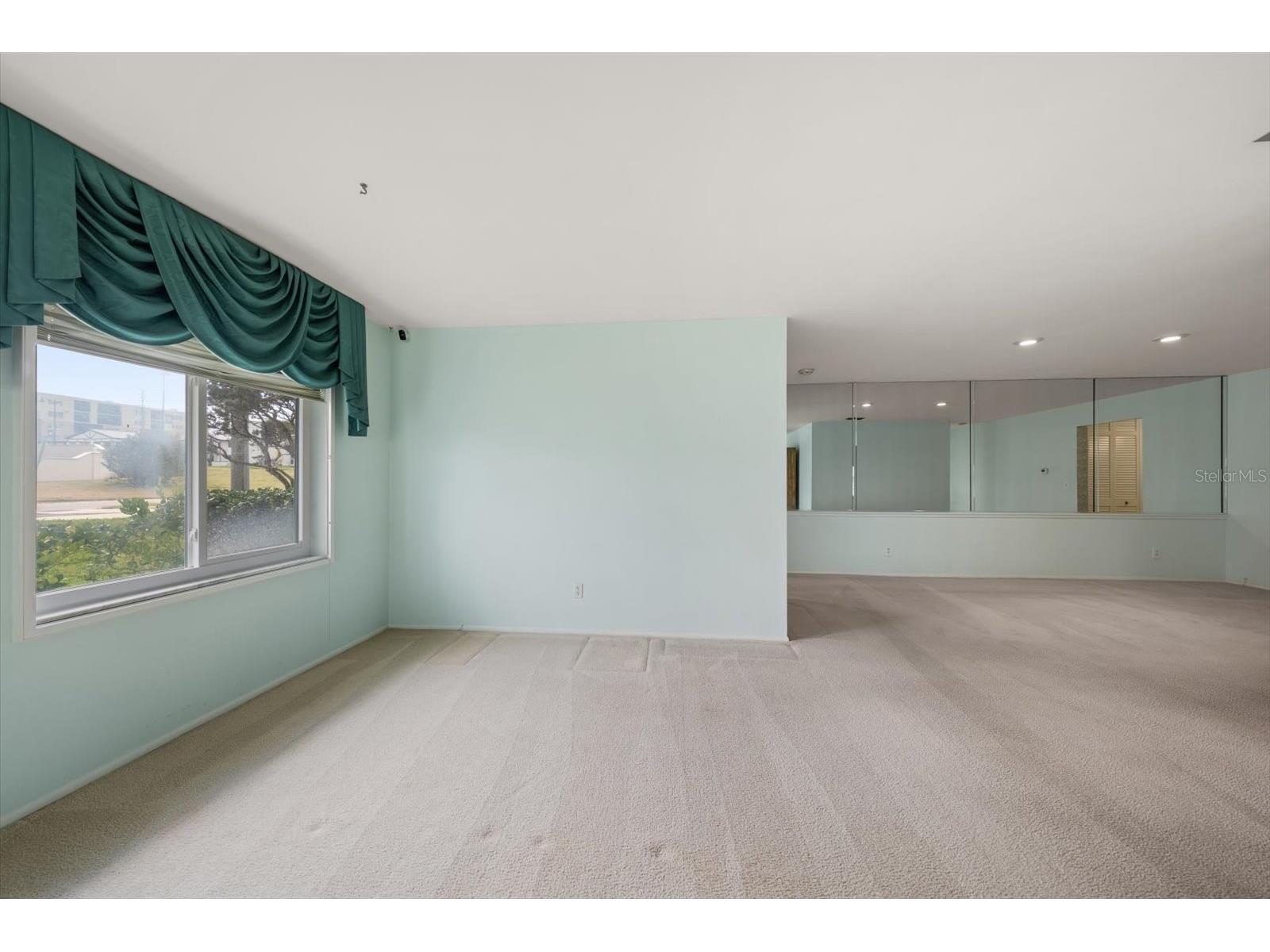 100 Bluff View Drive #114A Belleair Bluffs FL 33770 TB8482710 image15