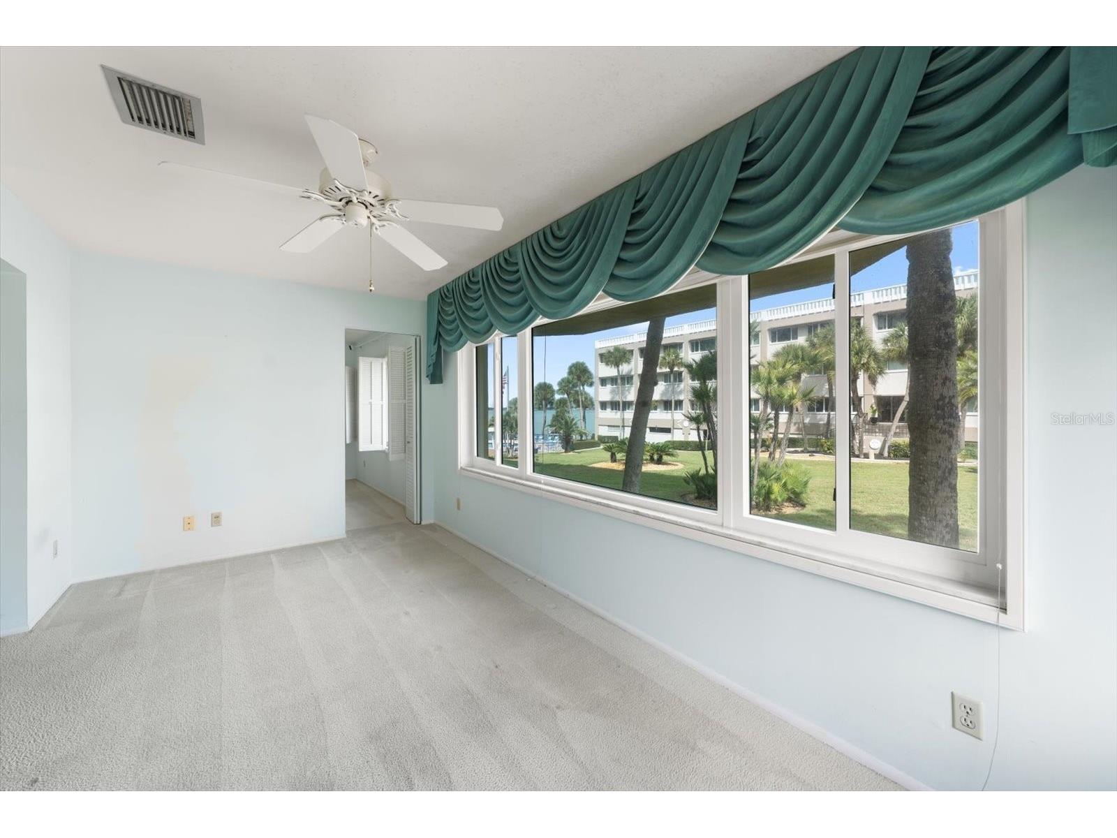 100 Bluff View Drive #114A Belleair Bluffs FL 33770 TB8482710 image21