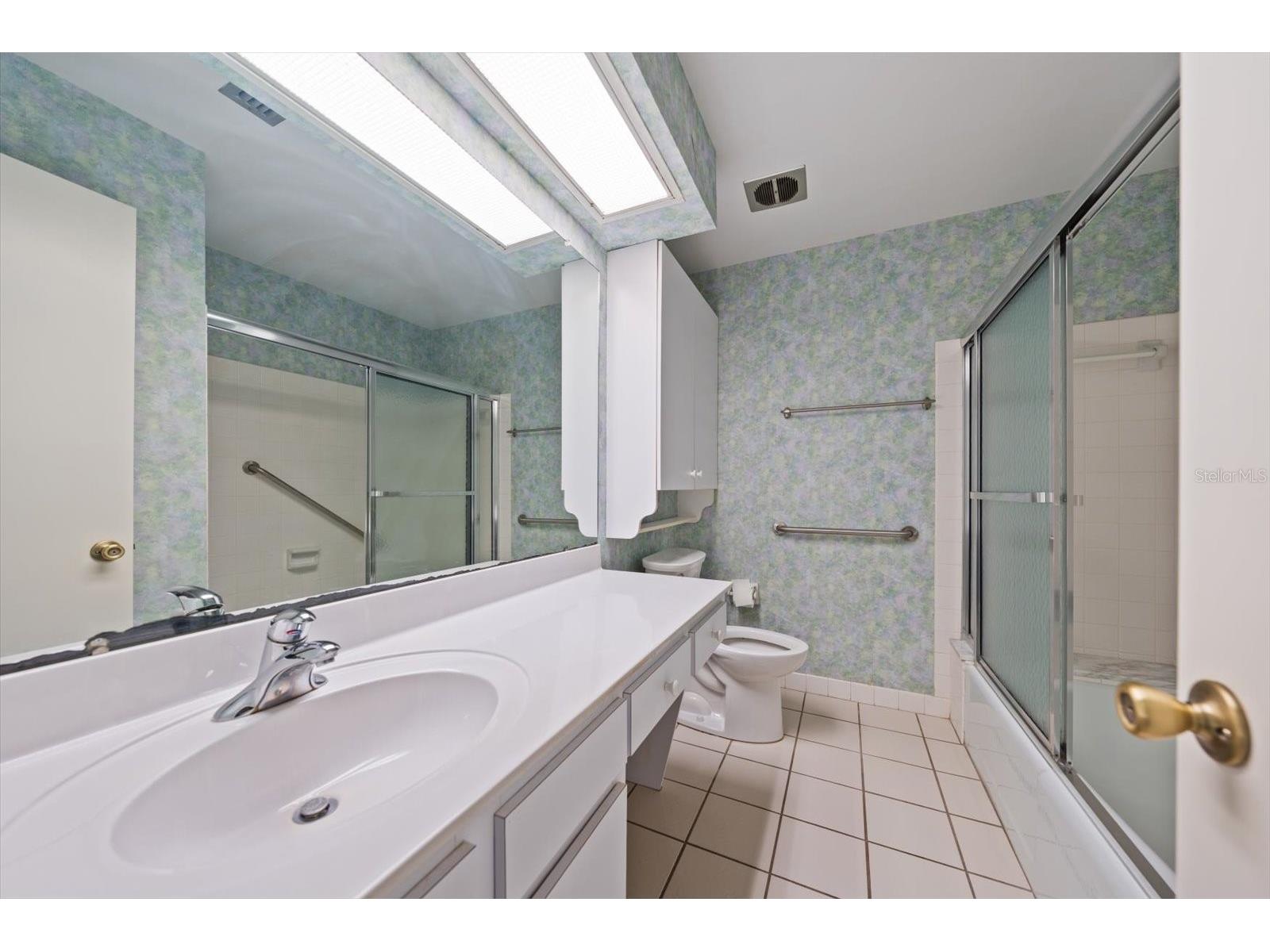 100 Bluff View Drive #114A Belleair Bluffs FL 33770 TB8482710 image30