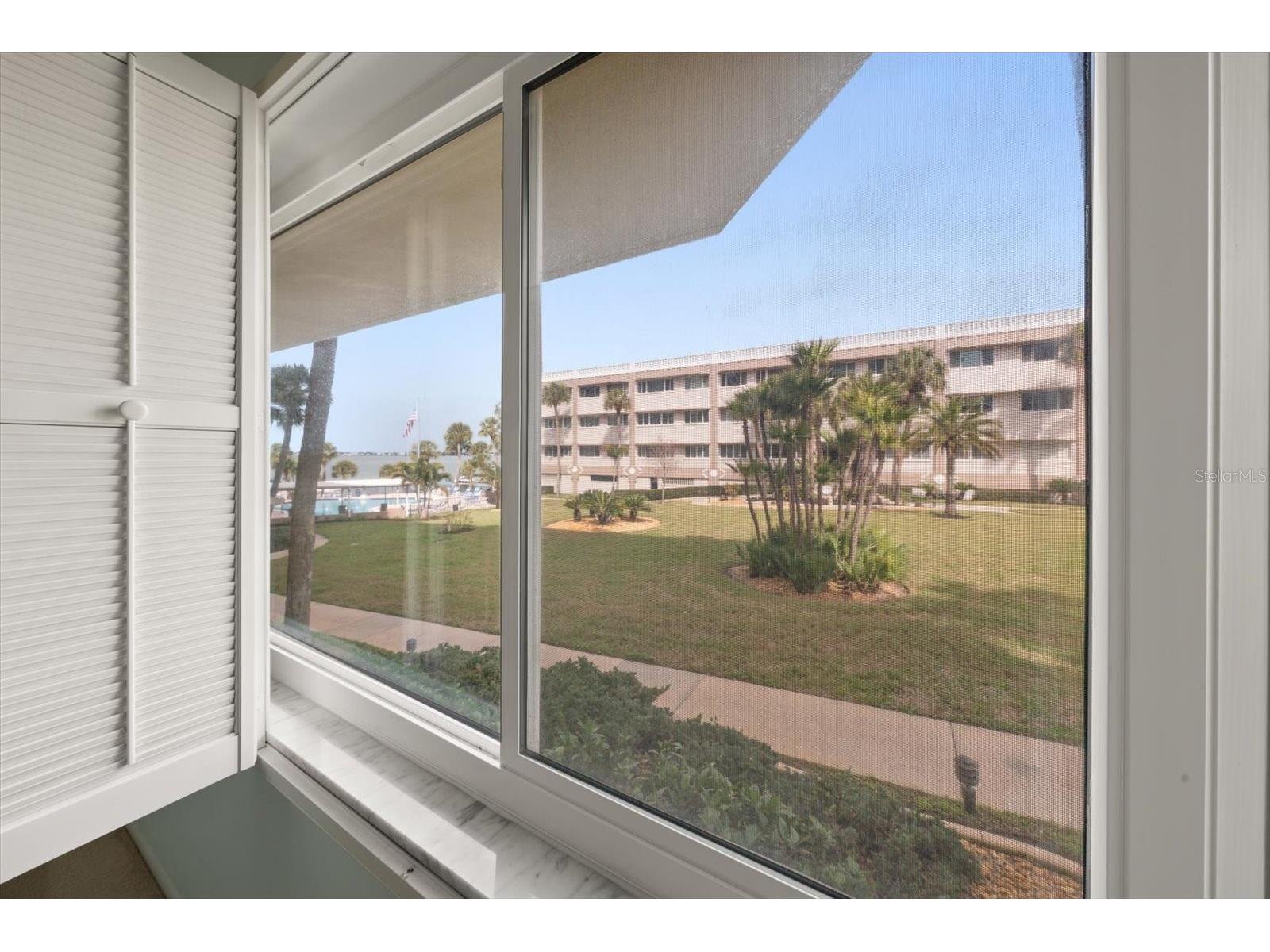 100 Bluff View Drive #114A Belleair Bluffs FL 33770 TB8482710 image33