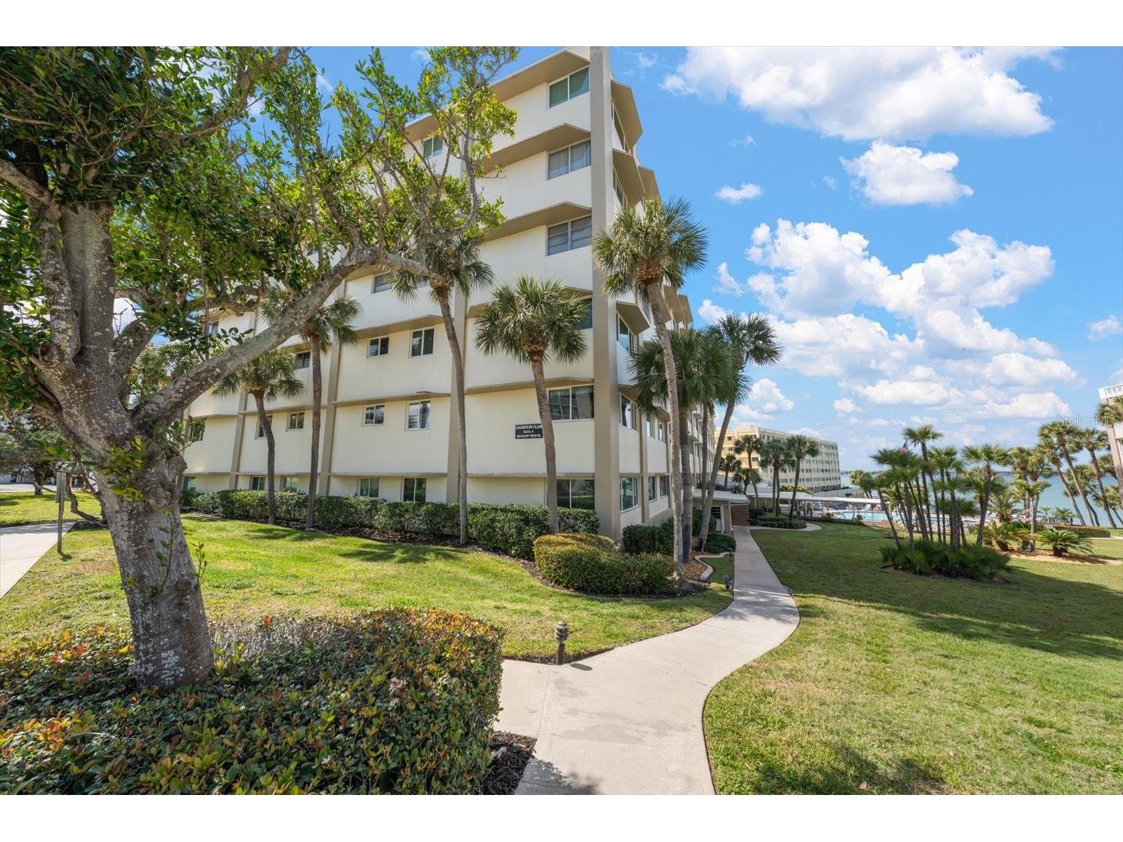 100 Bluff View Drive #114A Belleair Bluffs FL 33770 TB8482710 image46