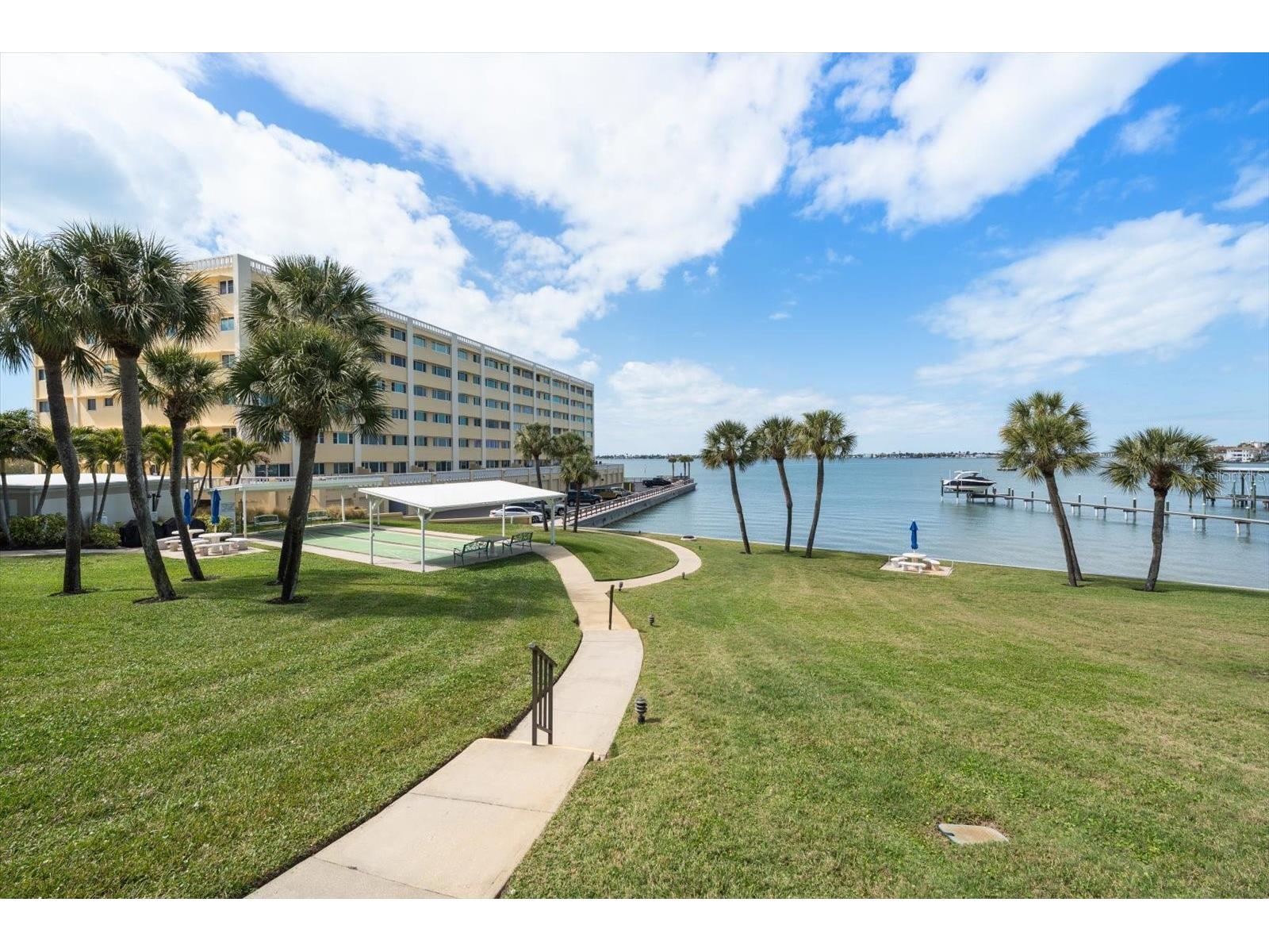 100 Bluff View Drive #114A Belleair Bluffs FL 33770 TB8482710 image52