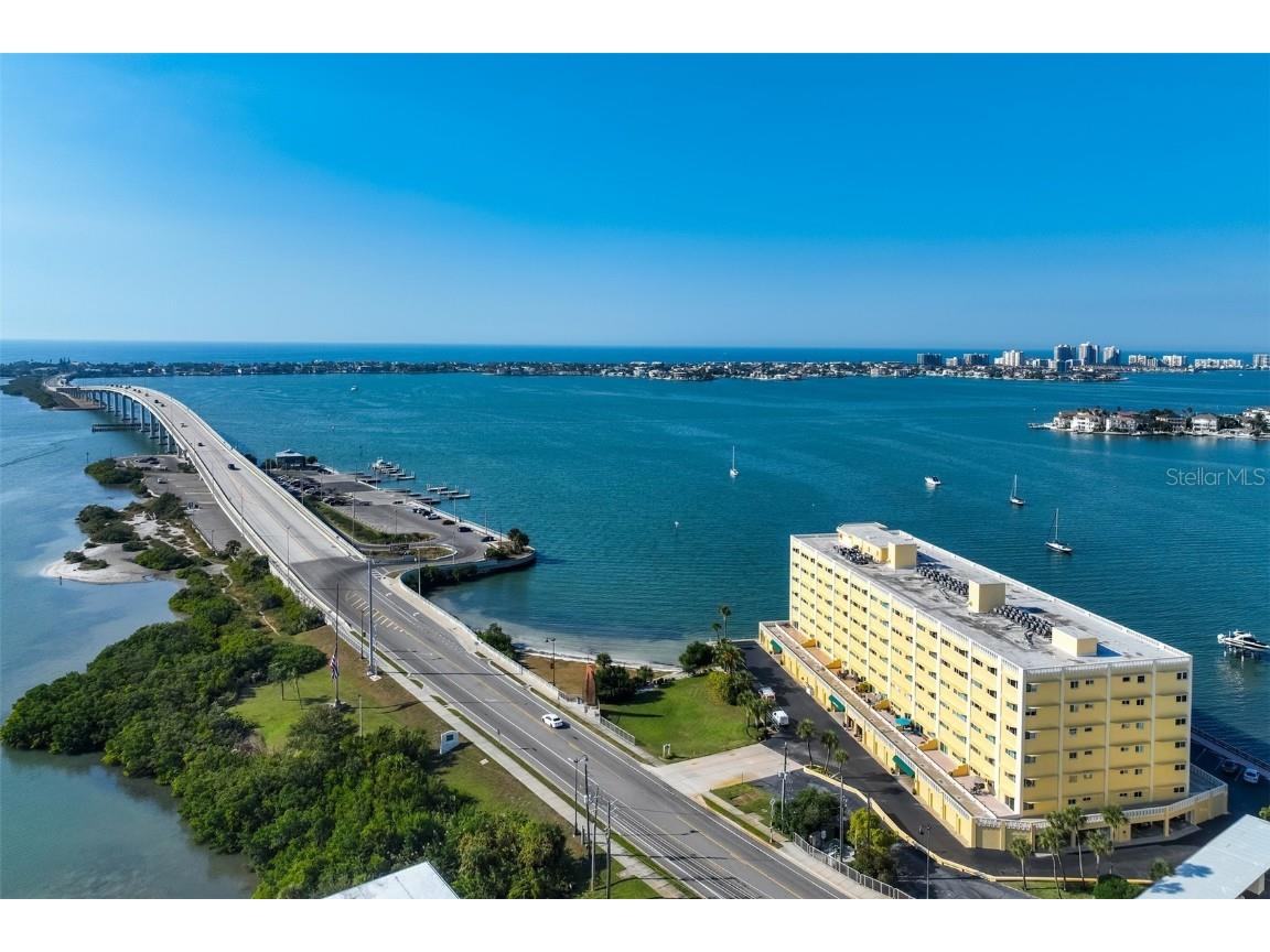 100 Bluff View Drive #115C Belleair Bluffs FL 33770 - GULF OF MEXICO TB8449706 image1