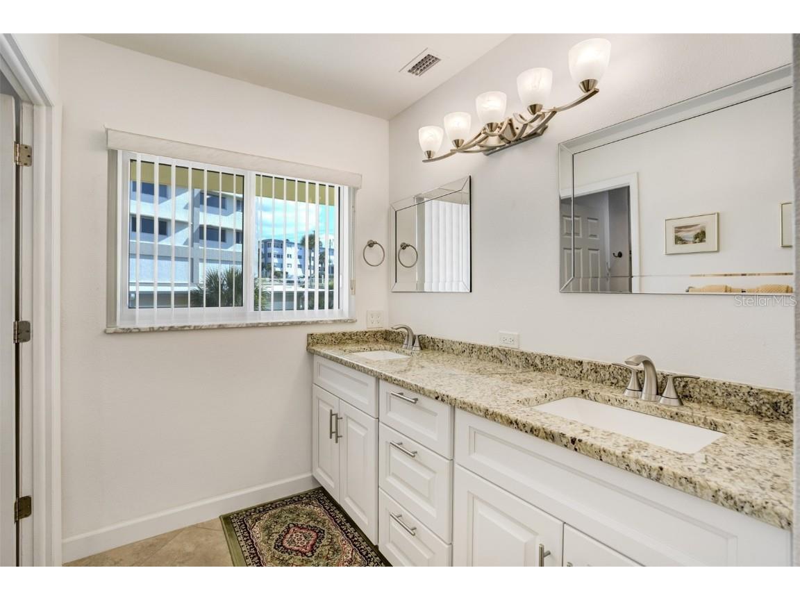 100 Bluff View Drive #115C Belleair Bluffs FL 33770 - GULF OF MEXICO TB8449706 image17