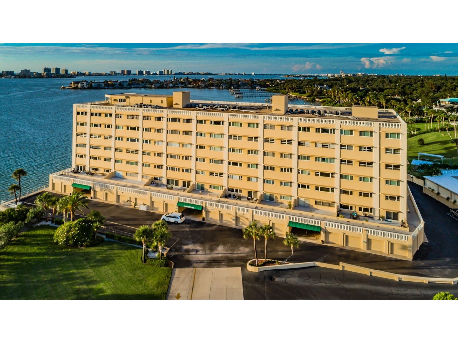 100 Bluff View Drive #207C Belleair Bluffs FL 33770 - CLEARWATER HARBOUR TB8329745 image2