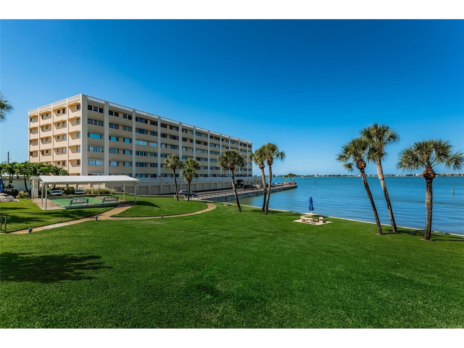 100 Bluff View Drive #207C Belleair Bluffs FL 33770 - CLEARWATER HARBOUR TB8329745 image32