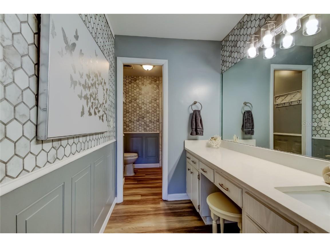 100 Bluff View Drive #208A Belleair Bluffs FL 33770 TB8407689 image20