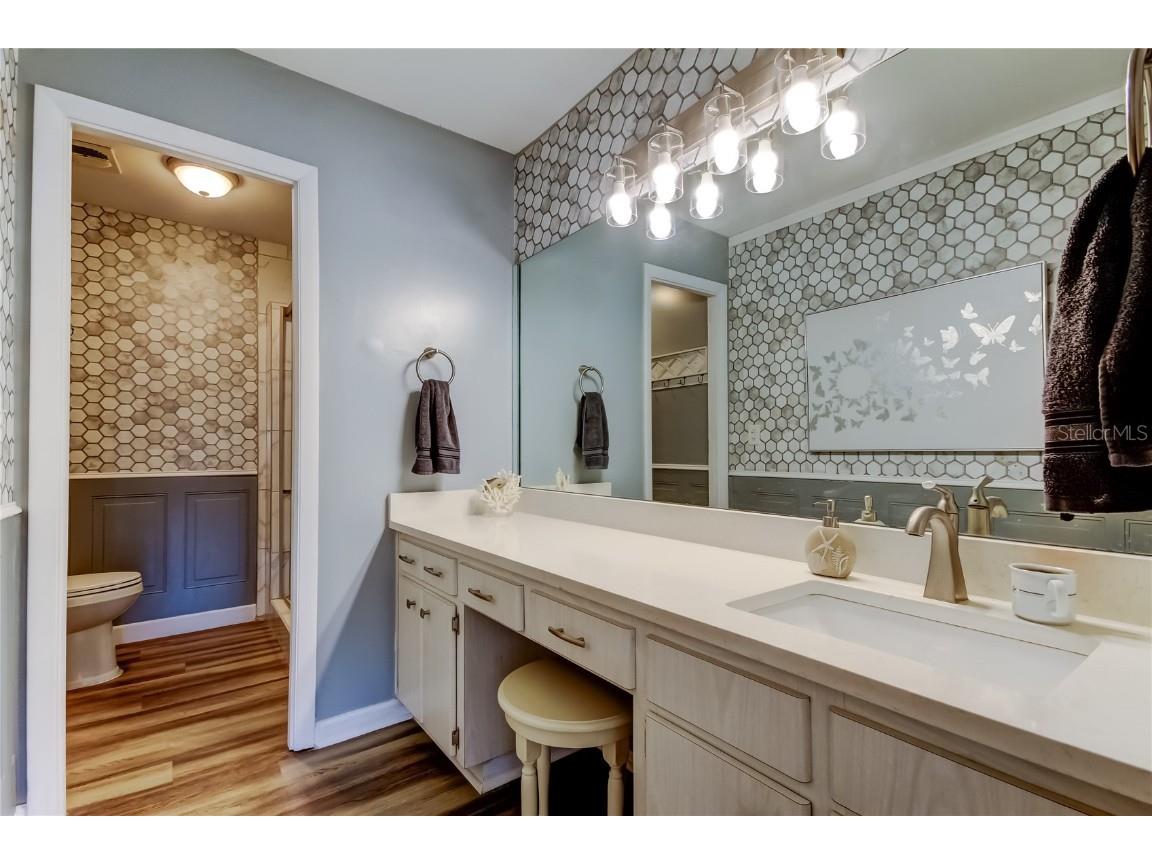 100 Bluff View Drive #208A Belleair Bluffs FL 33770 TB8407689 image21