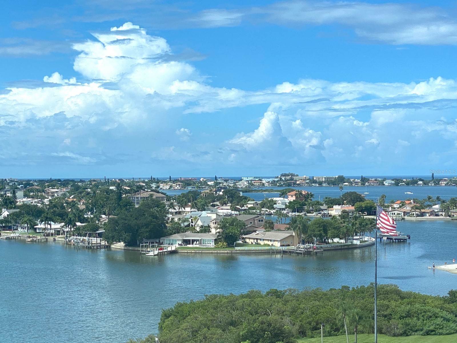 100 Bluff View Drive #311A Belleair Bluffs FL 33770 - INTRACOASTAL WATERWAY TB8511354 image1