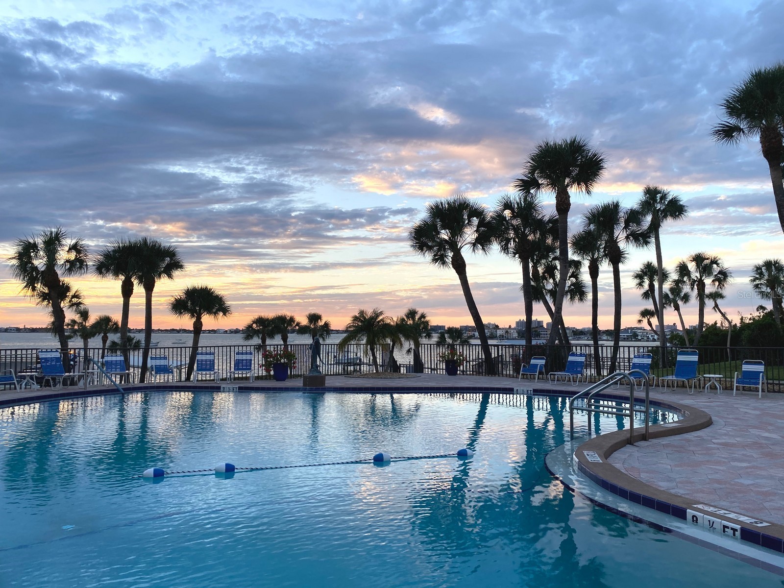 100 Bluff View Drive #311A Belleair Bluffs FL 33770 - INTRACOASTAL WATERWAY TB8511354 image3