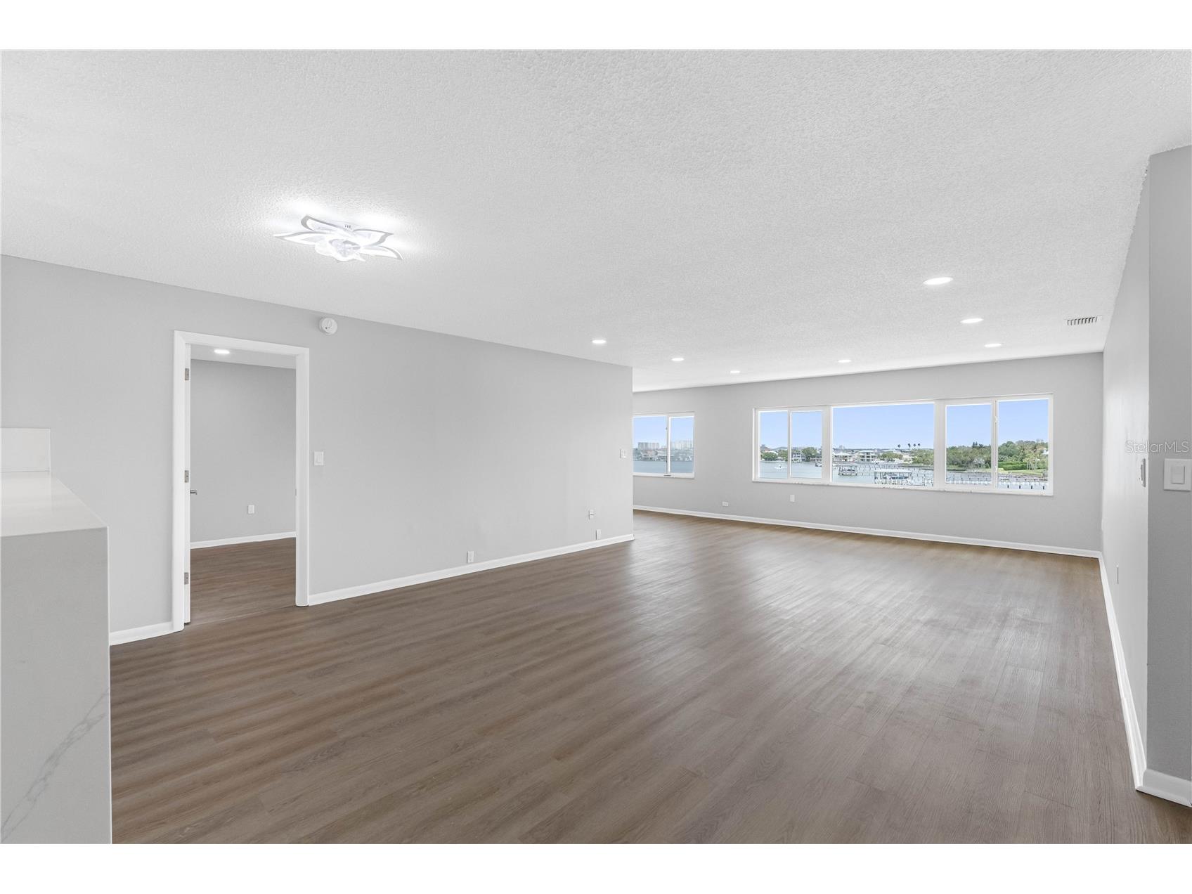 100 Bluff View Drive #404C Belleair Bluffs FL 33770 - CLEARWATER BAY TB8495261 image11