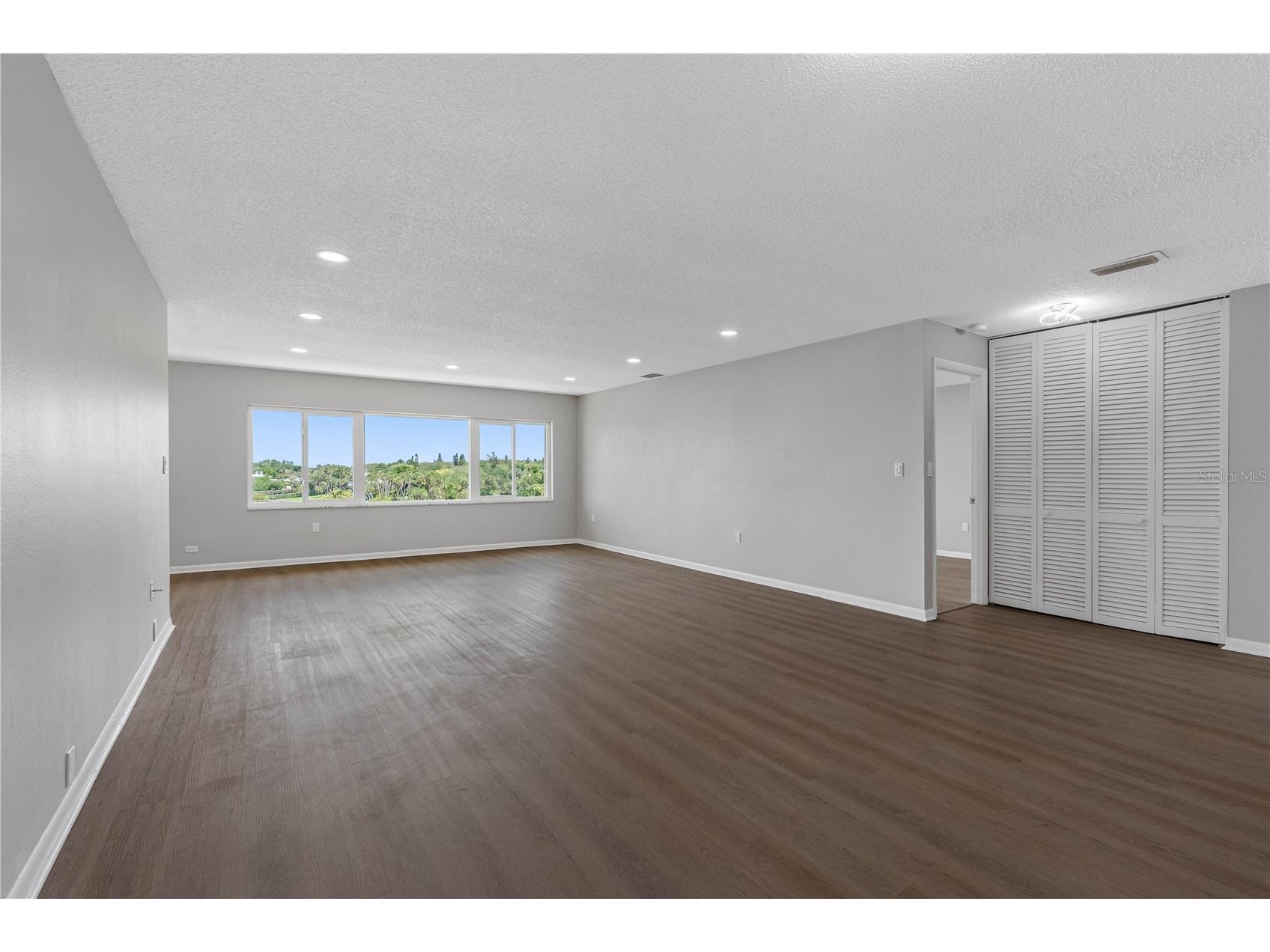100 Bluff View Drive #404C Belleair Bluffs FL 33770 - CLEARWATER BAY TB8495261 image19