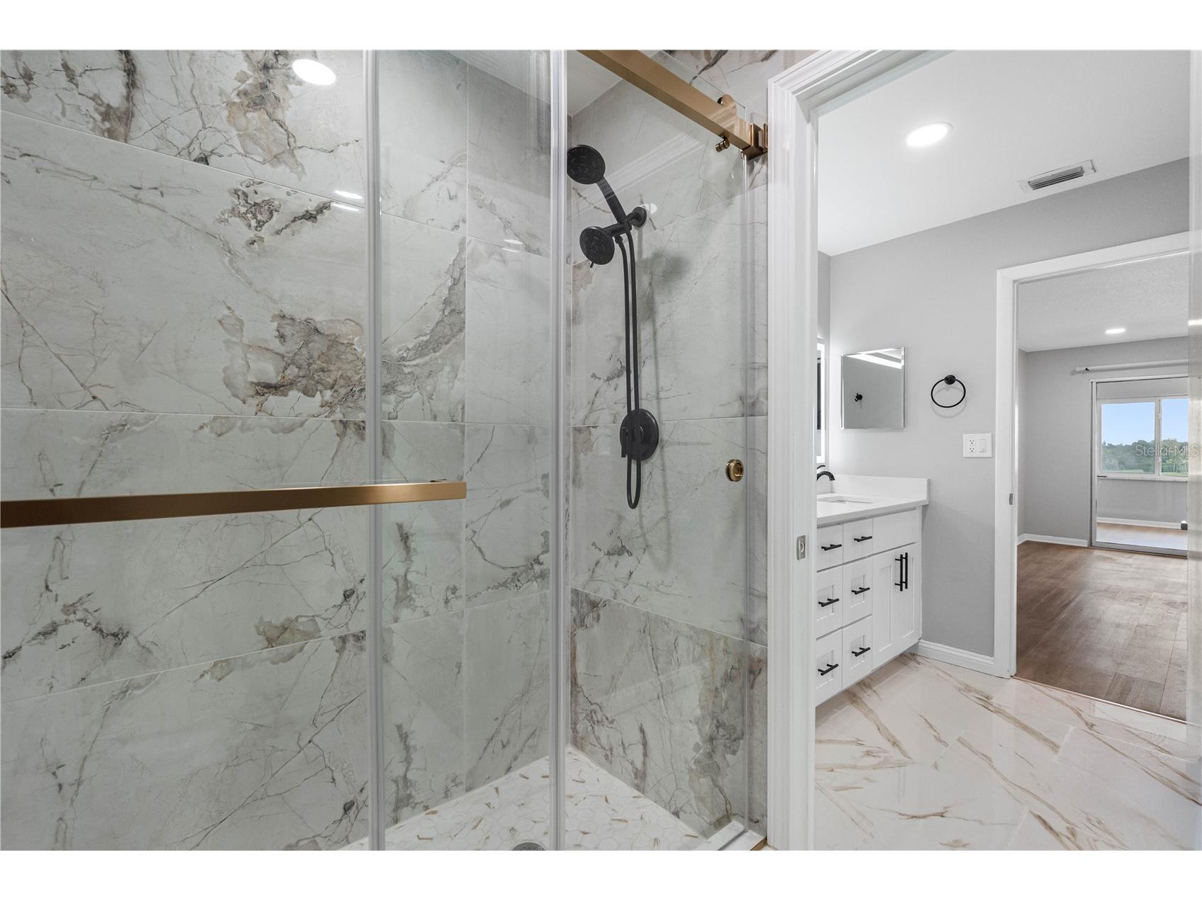 100 Bluff View Drive #404C Belleair Bluffs FL 33770 - CLEARWATER BAY TB8495261 image34