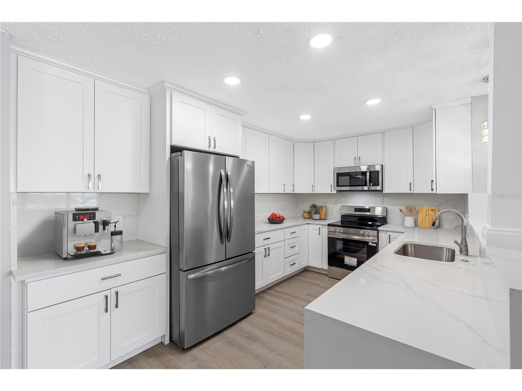 100 Bluff View Drive #404C Belleair Bluffs FL 33770 - CLEARWATER BAY TB8495261 image5