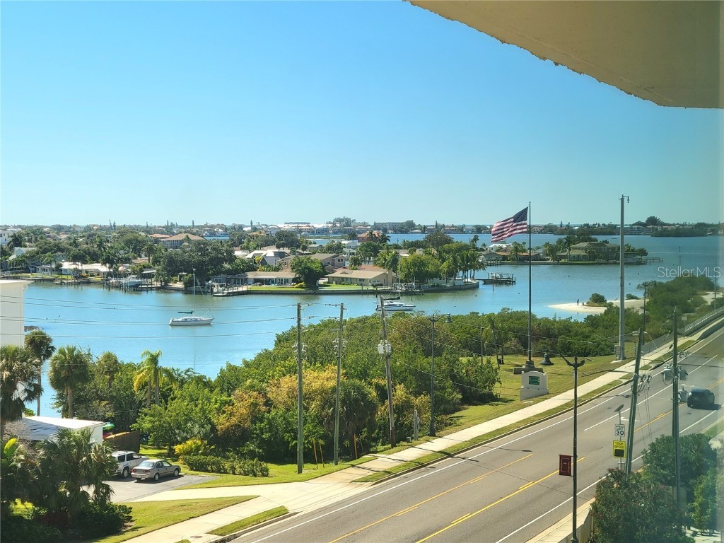 100 Bluff View Drive #405A Belleair Bluffs FL 33770 U8217834 image1