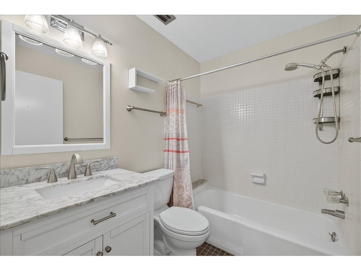 100 Bluff View Drive #409C Belleair Bluffs FL 33770 TB8425789 image16