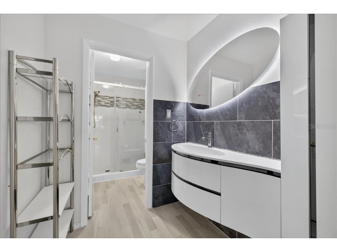 100 Bluff View Drive #409C Belleair Bluffs FL 33770 TB8425789 image23