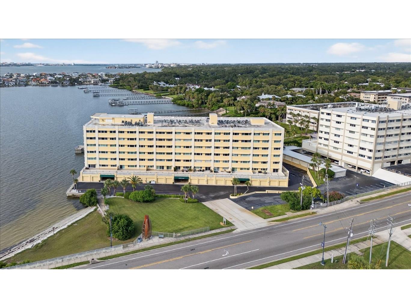 100 Bluff View Drive #409C Belleair Bluffs FL 33770 TB8425789 image33