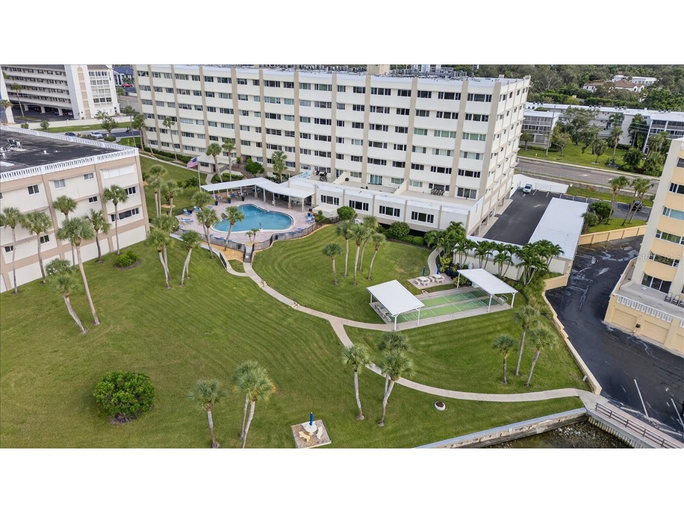 100 Bluff View Drive #409C Belleair Bluffs FL 33770 TB8425789 image38