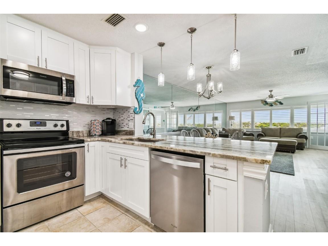 100 Bluff View Drive #411C Belleair Bluffs FL 33770 - INTRACOASTAL WATERWAYS TB8430723 image5
