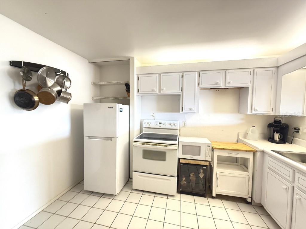 100 Bluff View Drive #417A Belleair Bluffs FL 33770 - INTRACOASTAL WATERWAY TB8359733 image9