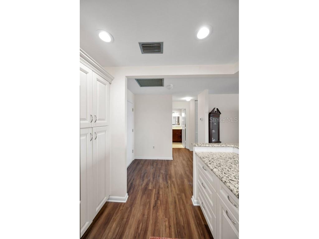 100 Bluff View Drive #505C Belleair Bluffs FL 33770 - CLEARWATER BAY TB8427954 image13