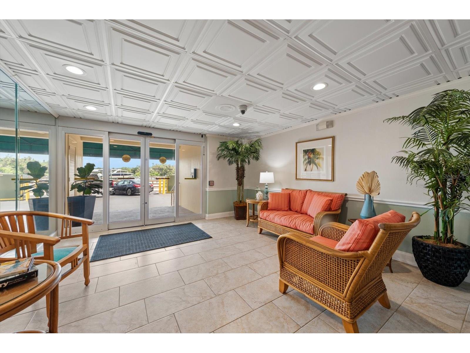 100 Bluff View Drive #506C Belleair Bluffs FL 33770 TB8510737 image25