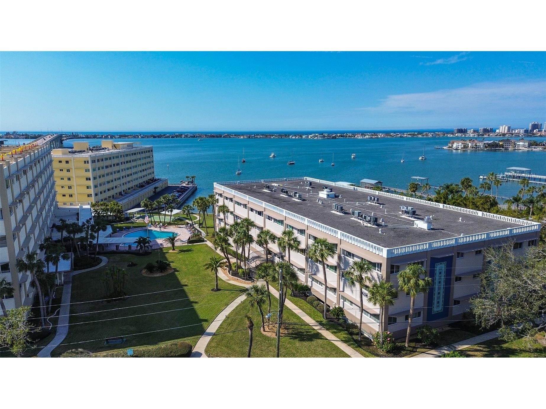 100 Bluff View Drive #514A Belleair Bluffs FL 33770 - CLEARWATER BAY TB8471858 image3