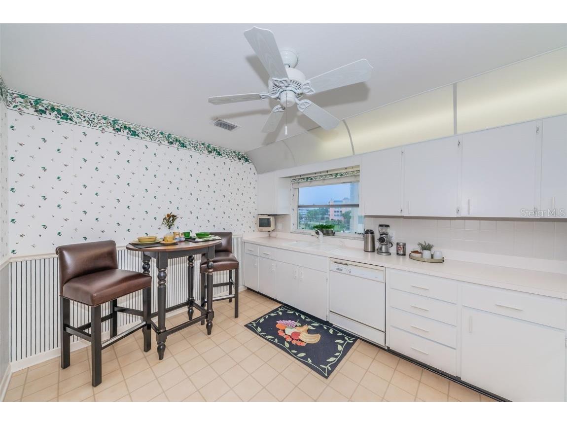 100 Bluff View Drive #514C Belleair Bluffs FL 33770 - CLEARWATER BAY + INTRACOASTAL TB8389437 image22