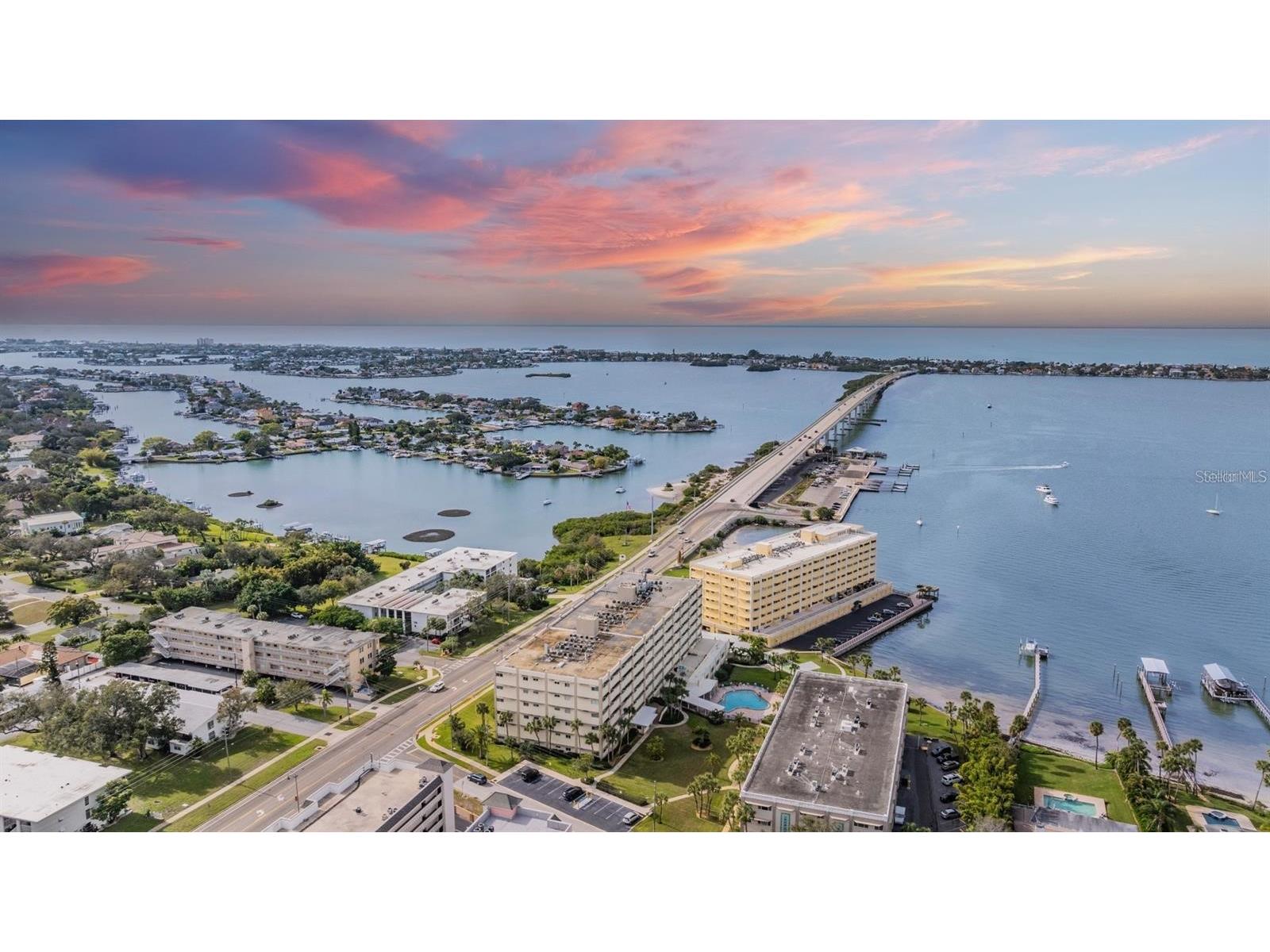 100 Bluff View Drive #604A Belleair Bluffs FL 33770 TB8464105 image1