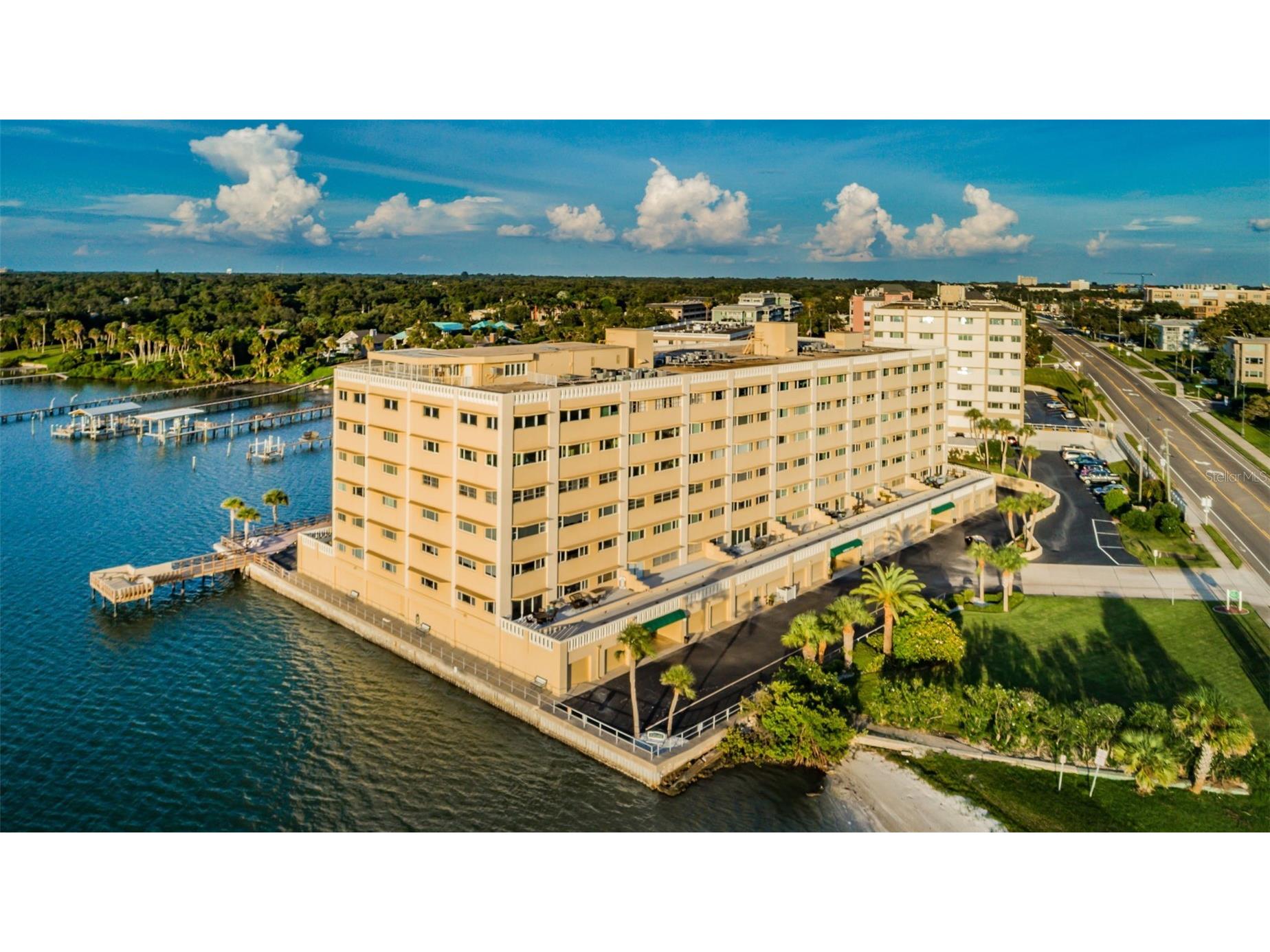 100 Bluff View Drive #604C Belleair Bluffs FL 33770 - CLEARWATER BAY TB8467604 image2