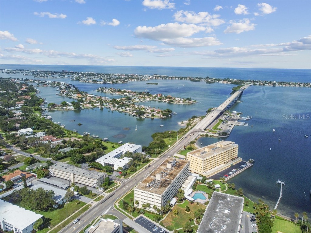 100 Bluff View Drive #607A Belleair Bluffs FL 33770 - CLEARWATER HARBOR TB8423569 image1