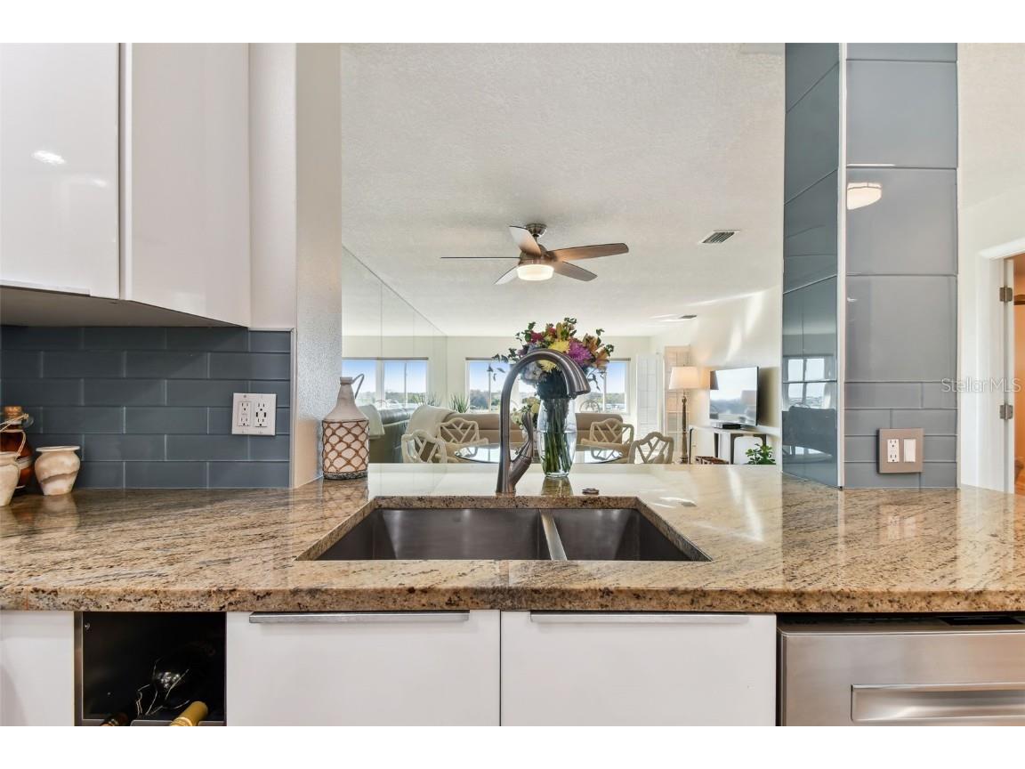 100 Bluff View Drive #607A Belleair Bluffs FL 33770 - CLEARWATER HARBOR TB8423569 image14