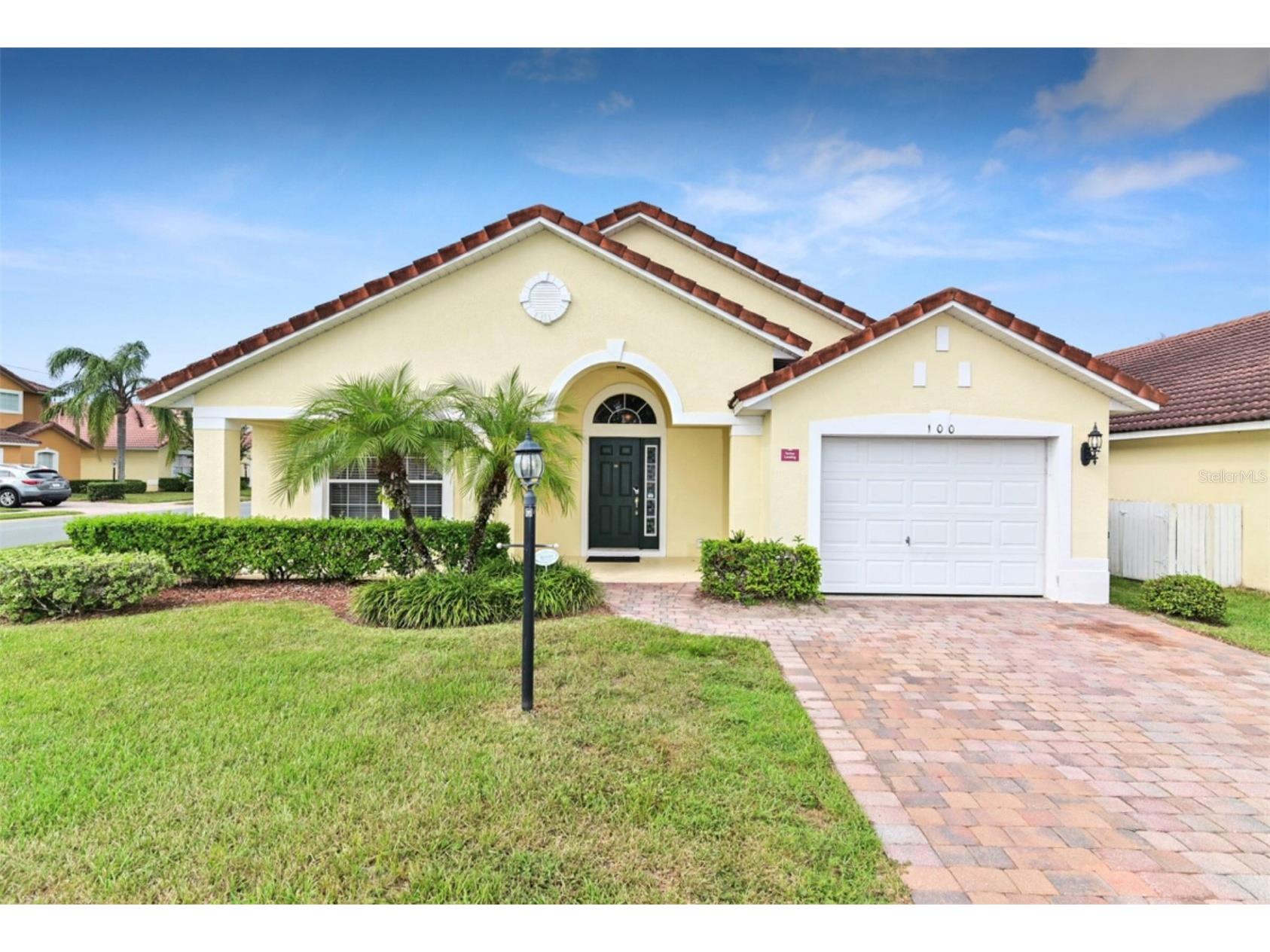 100 Cardinal Court Davenport FL 33896 S5140647 image1