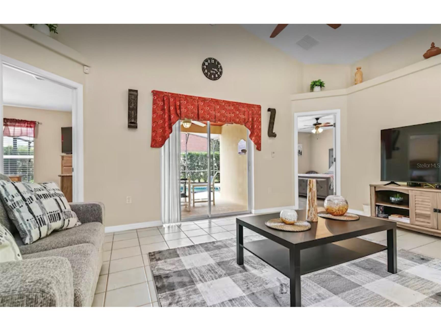 100 Cardinal Court Davenport FL 33896 S5140647 image13