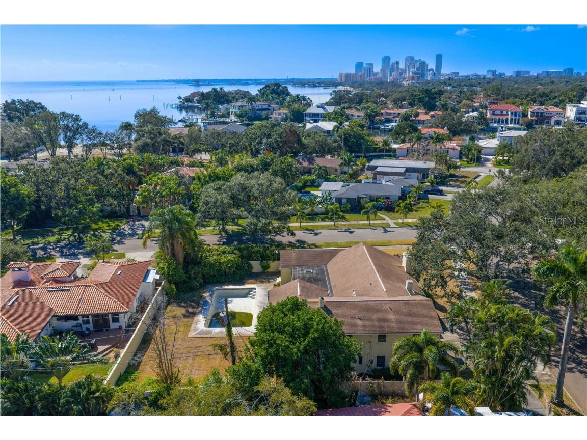 100 Catalan Boulevard NE Saint Petersburg FL 33704 TB8450290 image19