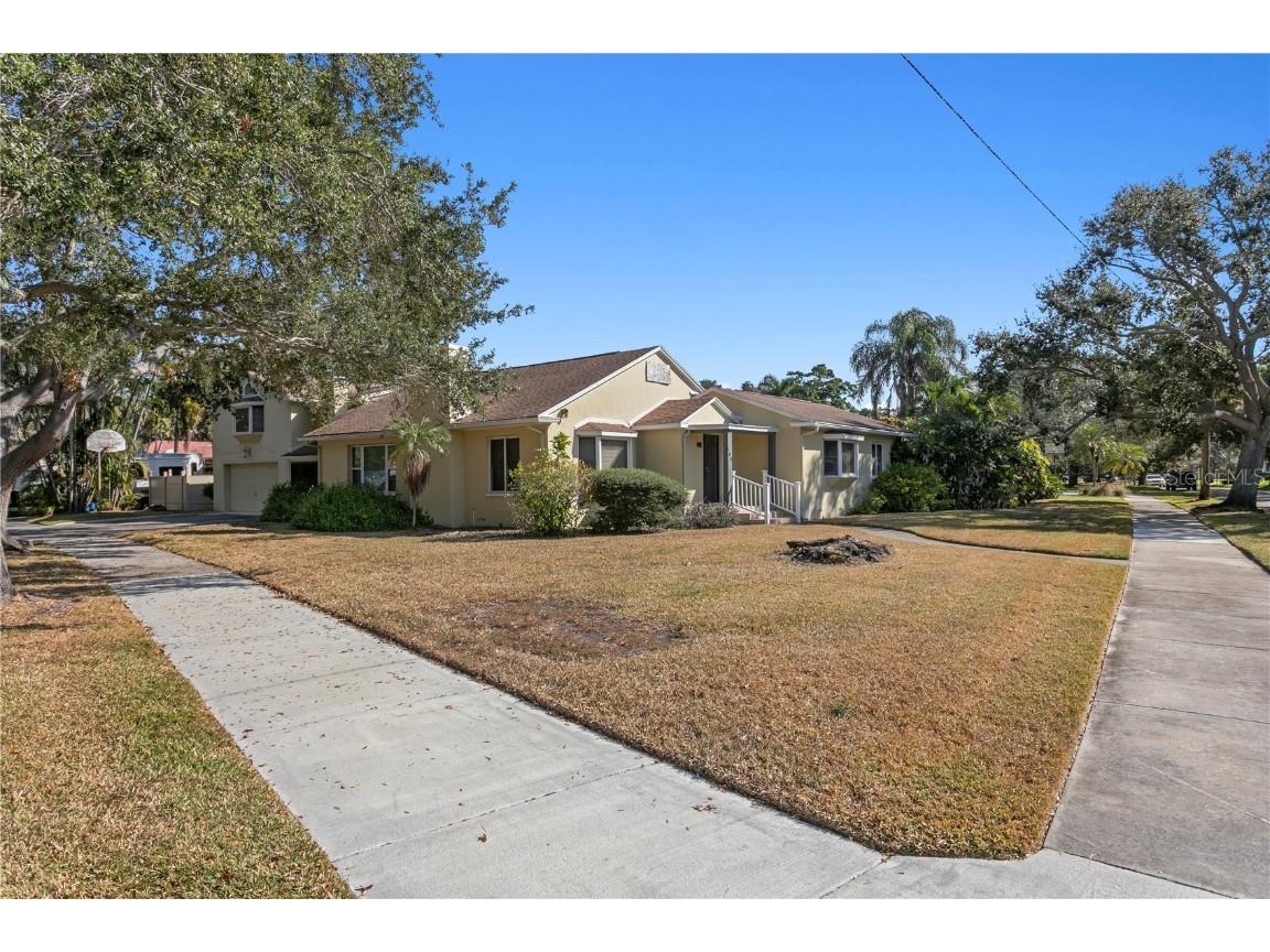 100 Catalan Boulevard NE Saint Petersburg FL 33704 TB8450290 image2