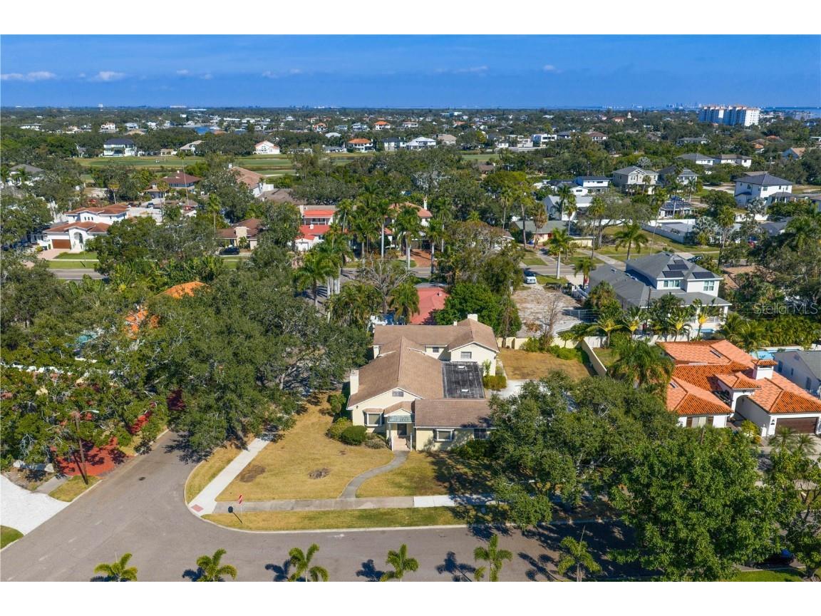 100 Catalan Boulevard NE Saint Petersburg FL 33704 TB8450290 image24