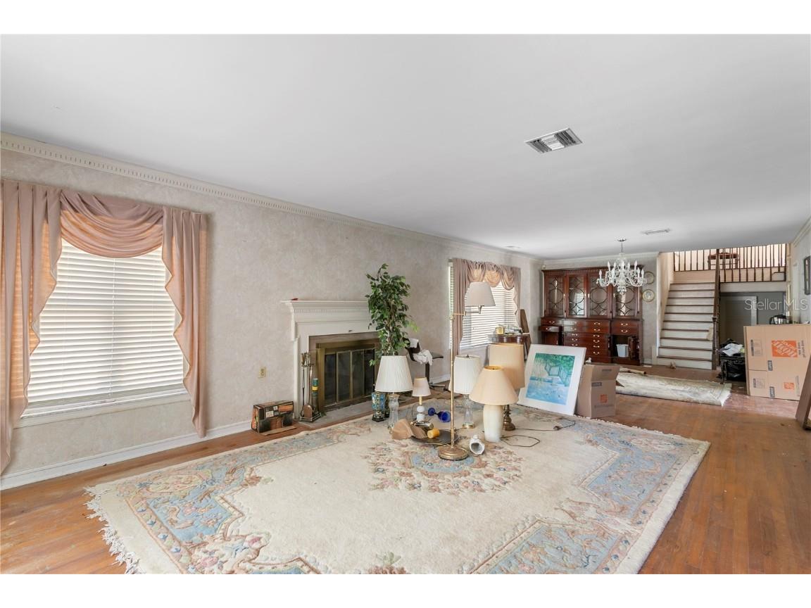 100 Catalan Boulevard NE Saint Petersburg FL 33704 TB8450290 image4