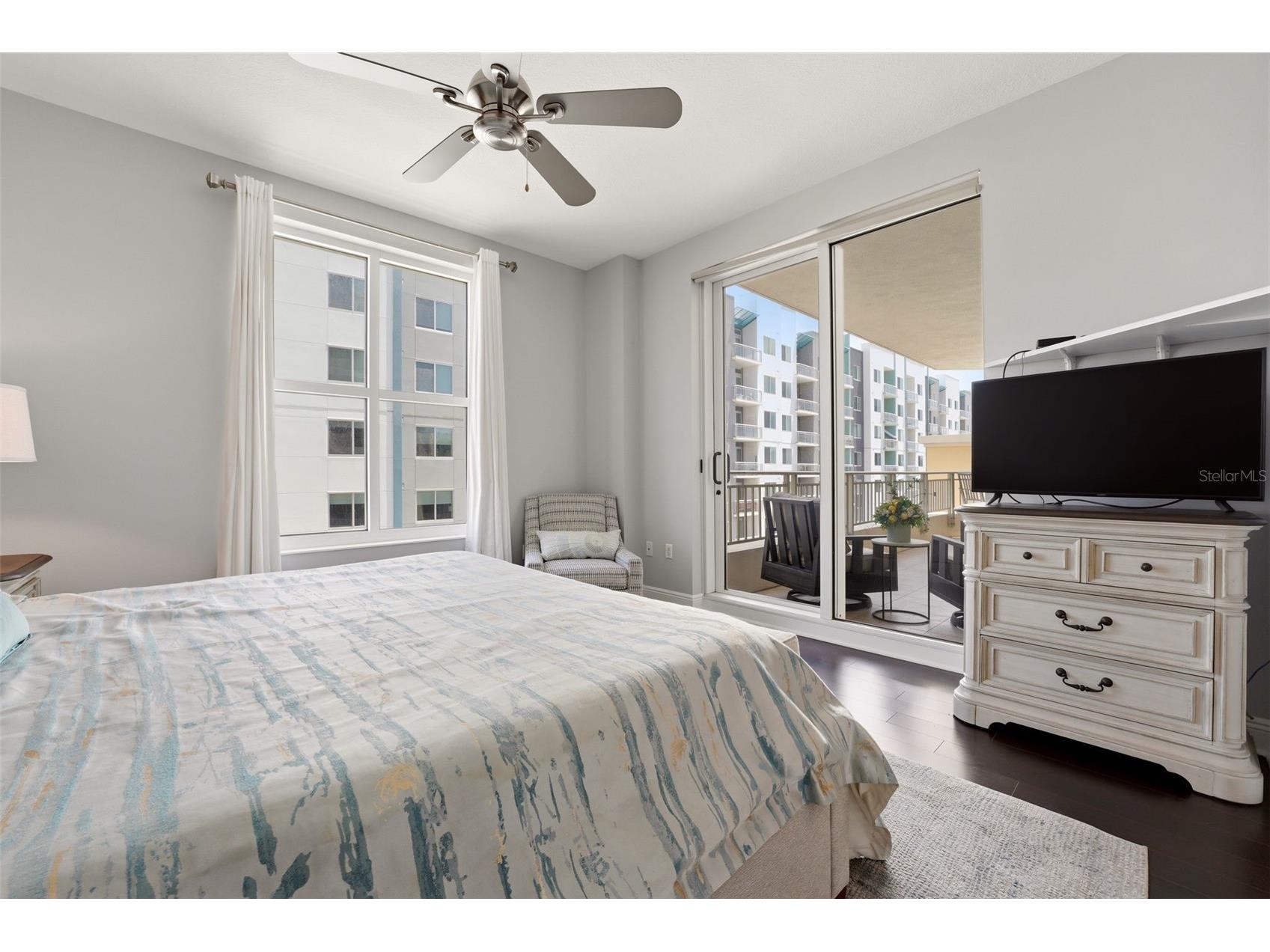 100 Central Avenue #H716 Sarasota FL 34236 A4694485 image26
