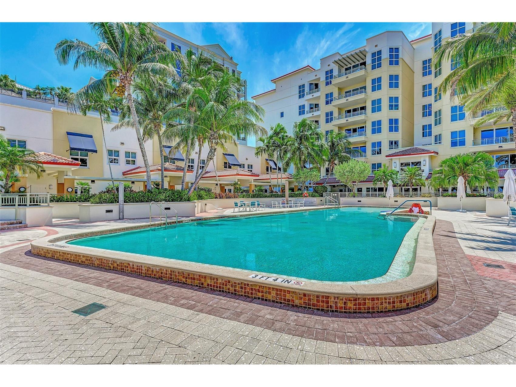 100 Central Avenue #H716 Sarasota FL 34236 A4694485 image35