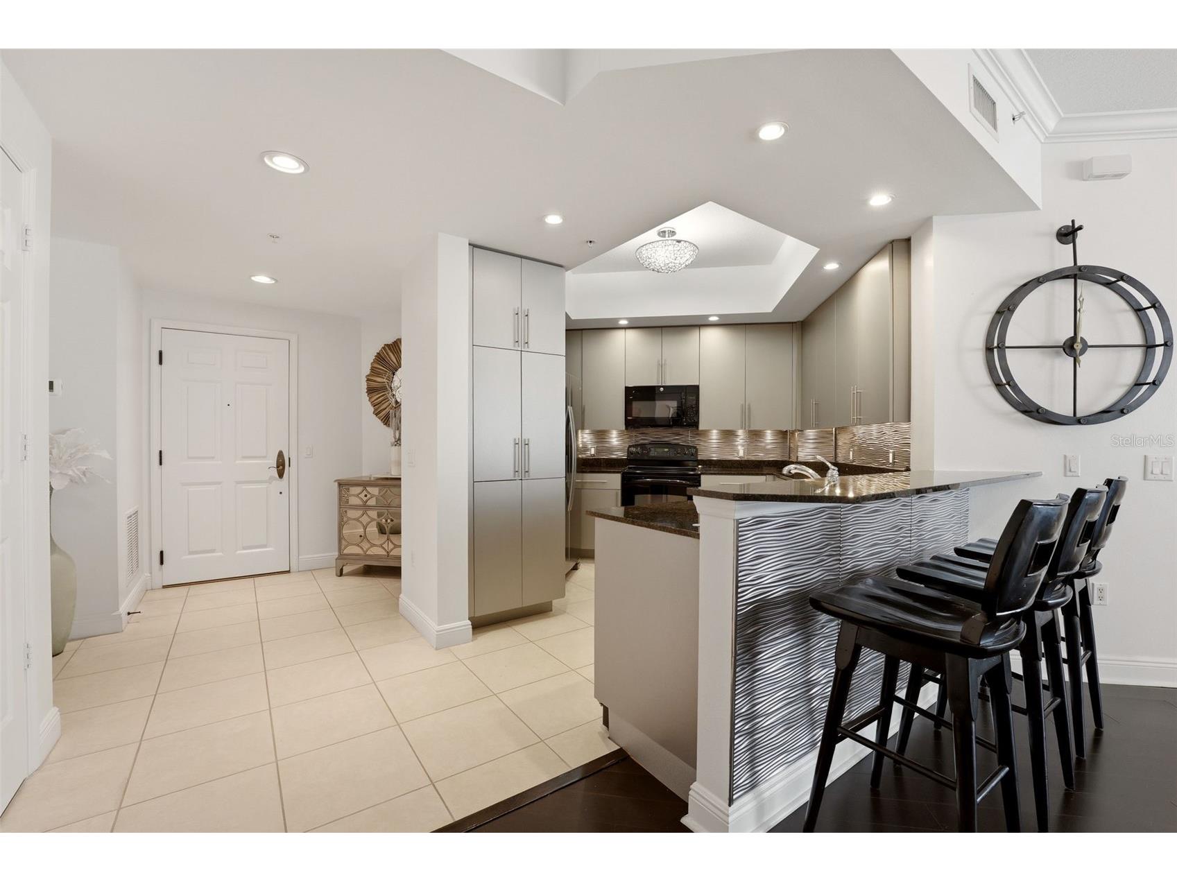 100 Central Avenue #H716 Sarasota FL 34236 A4694485 image7