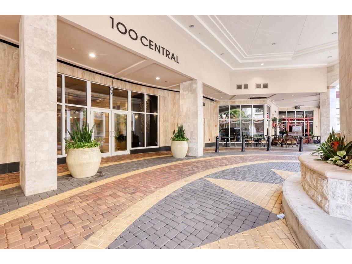 100 Central Avenue #H916 Sarasota FL 34236 A4580320 image1