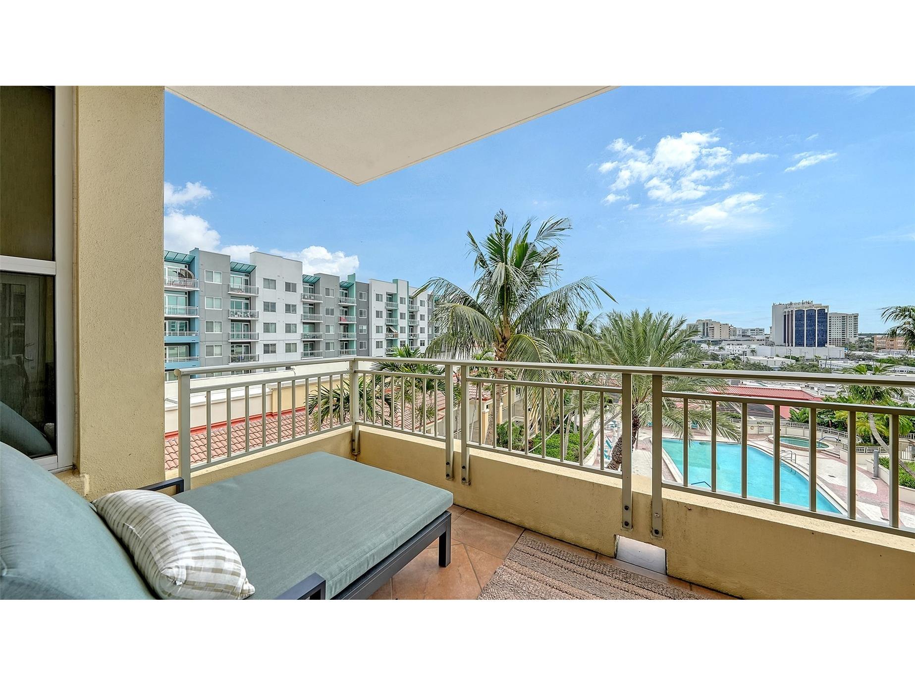 100 Central Avenue #K817 Sarasota FL 34236 A4685511 image11