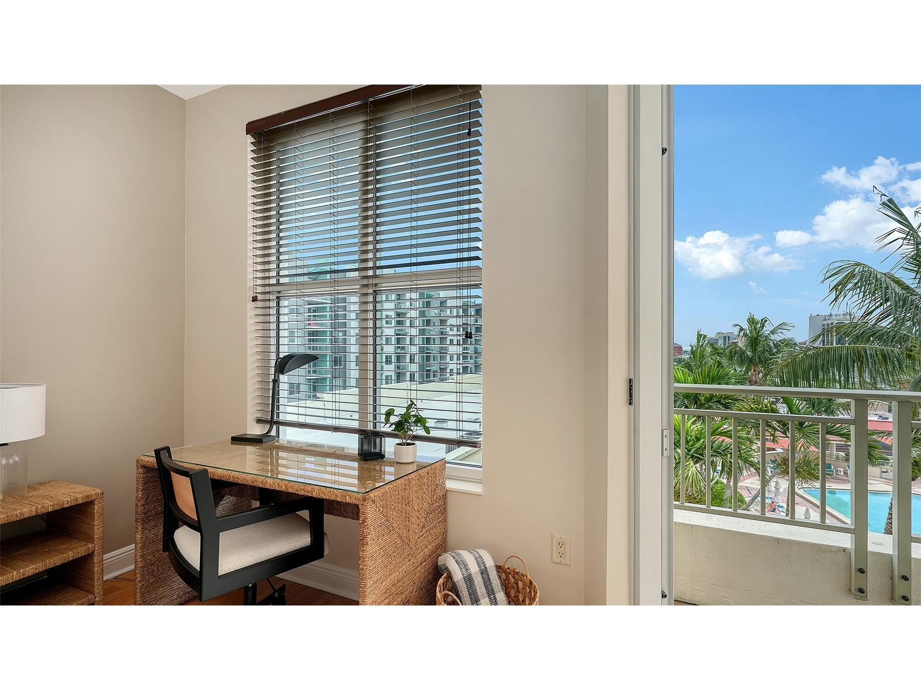 100 Central Avenue #K817 Sarasota FL 34236 A4685511 image41