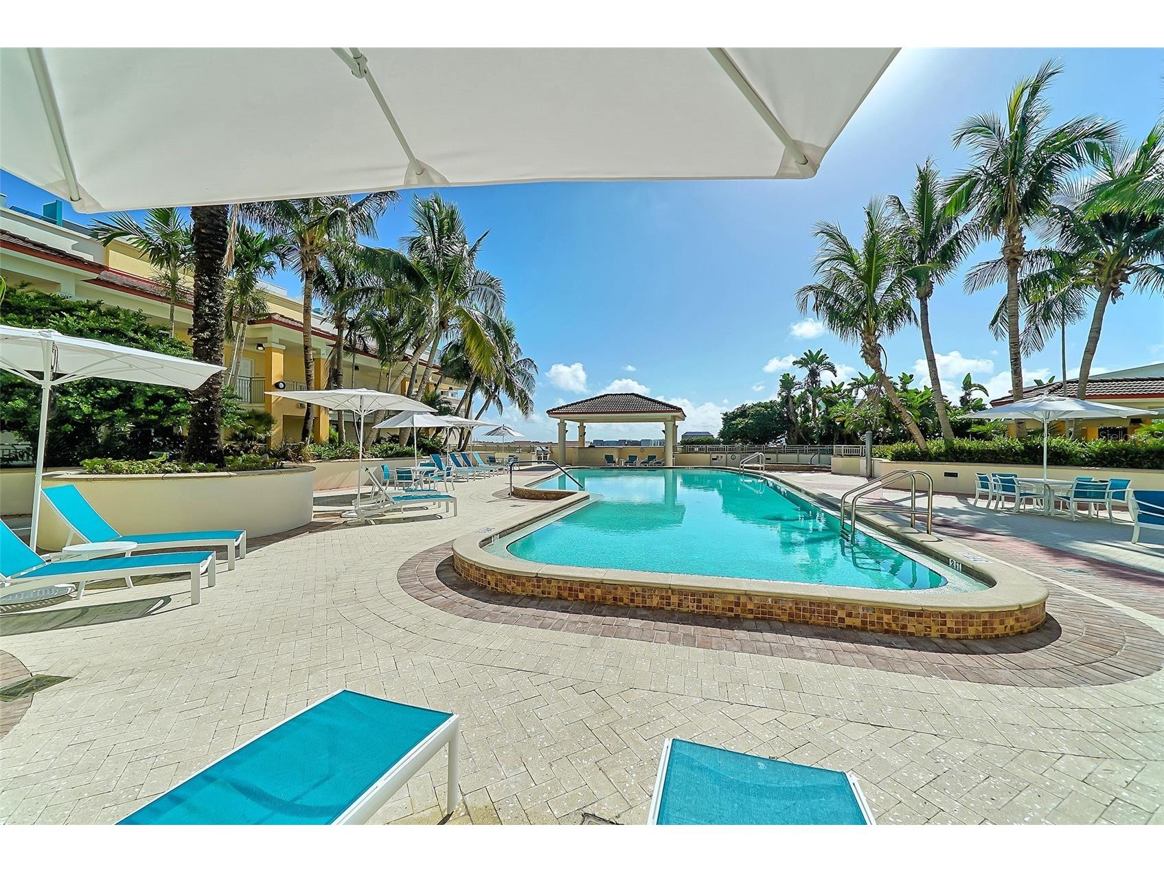 100 Central Avenue #K817 Sarasota FL 34236 A4685511 image59