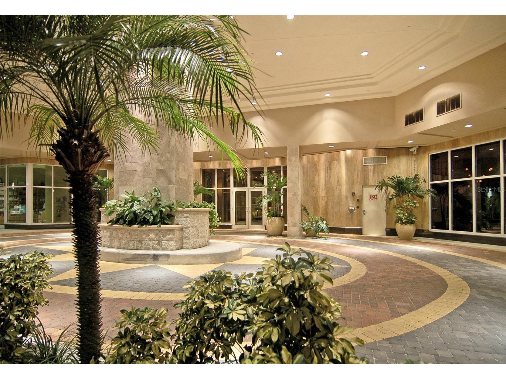 100 Central Avenue #K817 Sarasota FL 34236 A4685511 image76